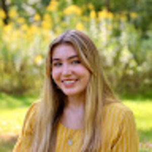 Meet your Posher, Kinga turoczi